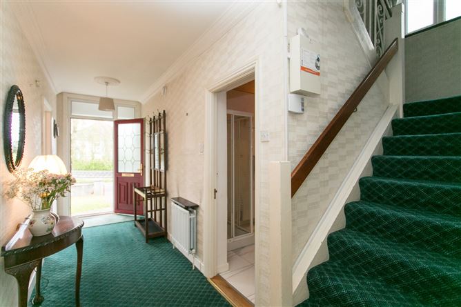 34 Lakelands Crescent, Stillorgan, Dublin