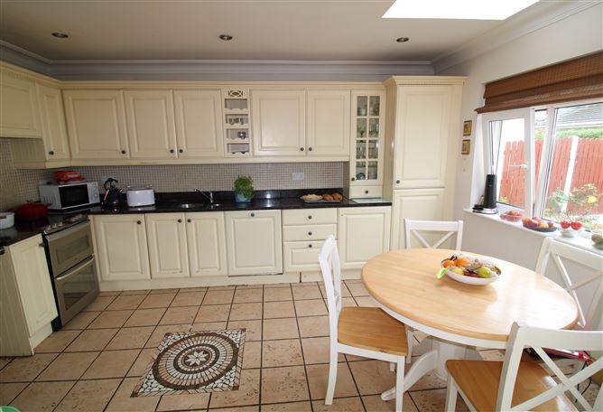 25 Collegewood, Castleknock,   Dublin 15