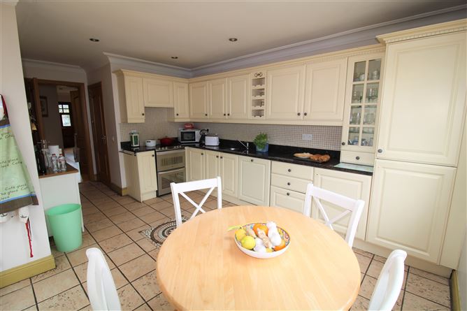 25 Collegewood, Castleknock,   Dublin 15