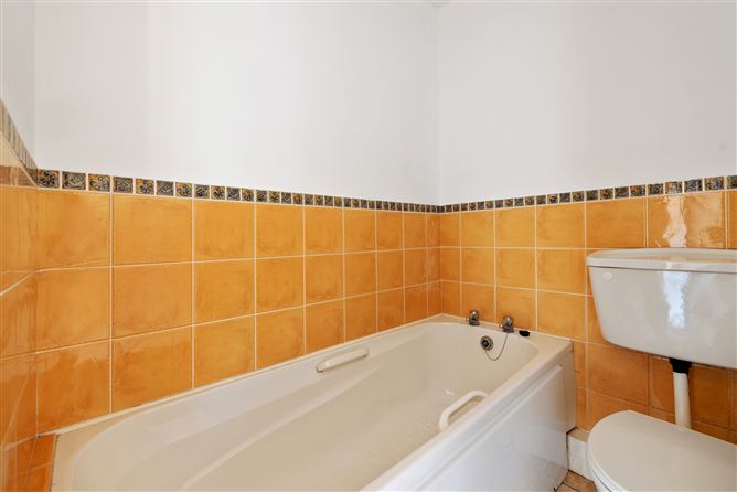12 Brookview Court, South Quay, Arklow, Wicklow