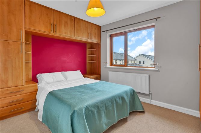 39 Alder Grove, Oldtown Demesne, Naas, Co. Kildare