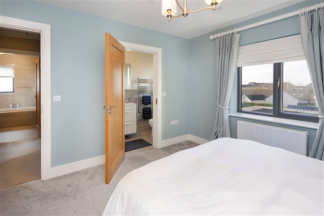  4 Blossomhill, Broomfield Village , Co. Cork, Midleton, Cork