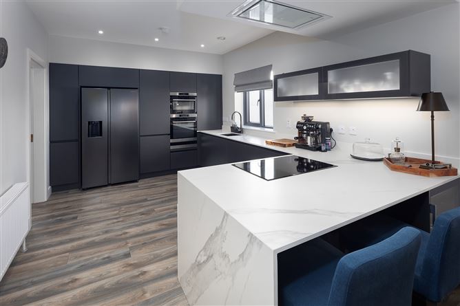  4 Blossomhill, Broomfield Village , Co. Cork, Midleton, Cork