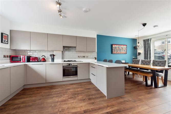 22 Abbots Grove Park, Knocklyon, Dublin 16