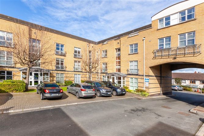 43 St Peters Square, Phibsboro, Dublin 7