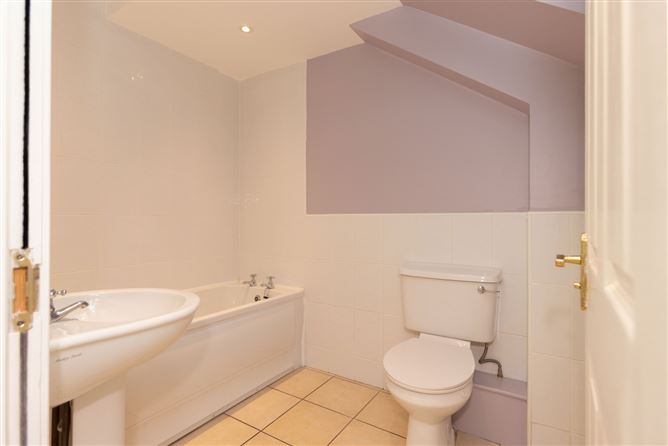 17 Ashe Lane, Royal Canal, Mullingar, Westmeath