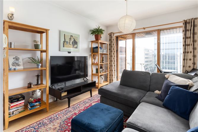 Photo 3 of 10 — 55 Hyde Court, Townsend Street, Dublin 2