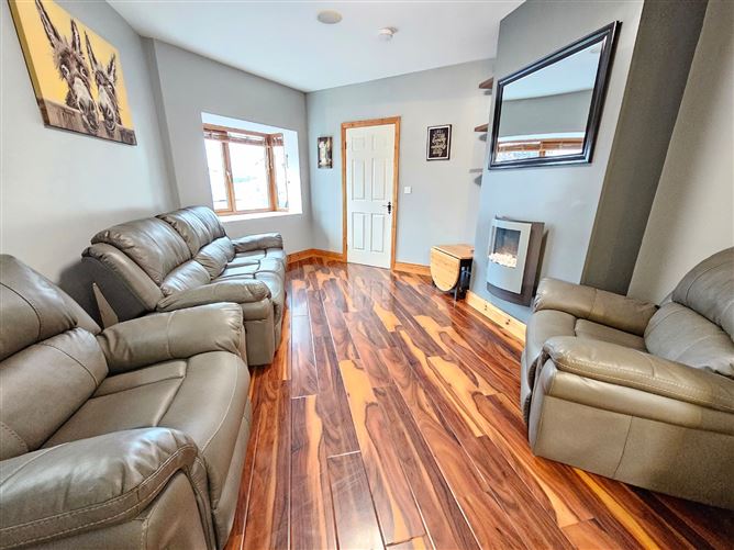 54 Acha Bhile, Lahinch Road, Ennis, Co. Clare