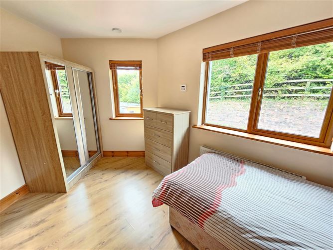 54 Acha Bhile, Lahinch Road, Ennis, Co. Clare