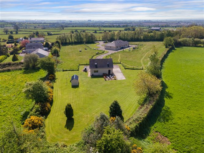 Peridot House, Bolachoir, Ferns, Co. Wexford