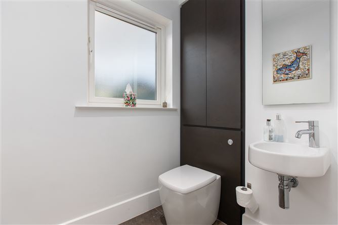 45 College Square, Wainsfort Manor Drive , Terenure,   Dublin 6W