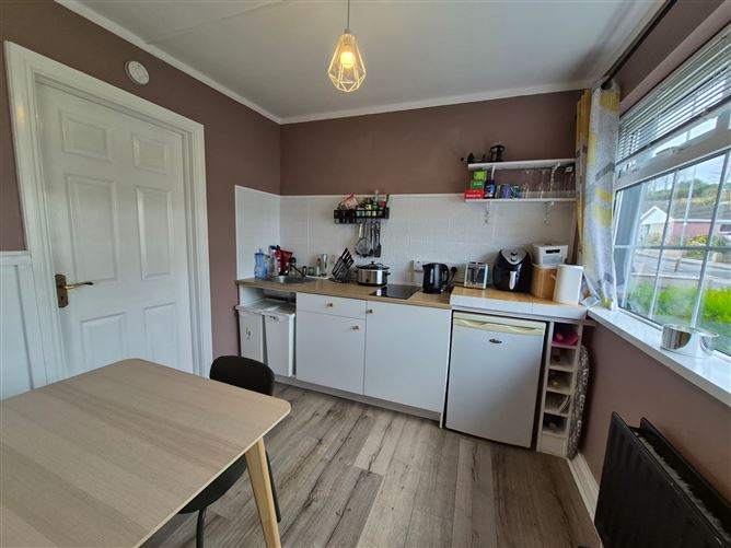 32 Pinewoods, Westport, Co. Mayo