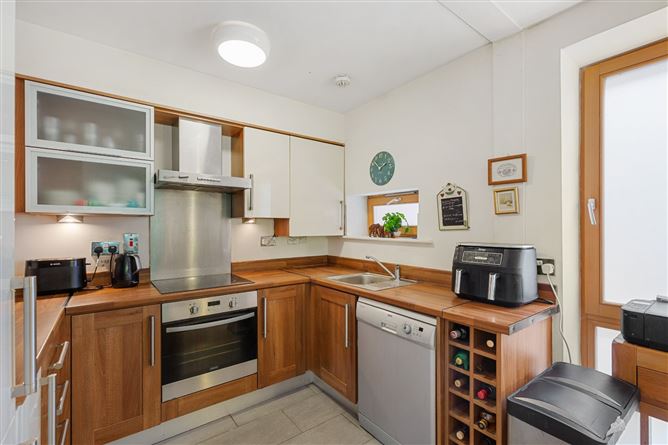 Photo 7 of 25 — 39 The Croft, Parc Na Silla Avenue, Loughlinstown, Dublin 18