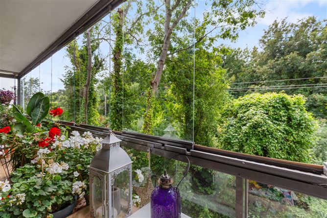 Photo 23 of 25 — 39 The Croft, Parc Na Silla Avenue, Loughlinstown, Dublin 18