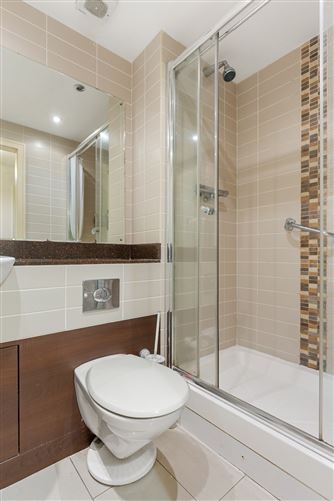 Photo 14 of 25 — 39 The Croft, Parc Na Silla Avenue, Loughlinstown, Dublin 18