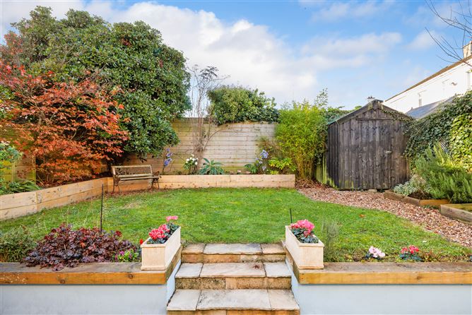 3 Vale View Lawn, The Park, Cabinteely, Dublin 18