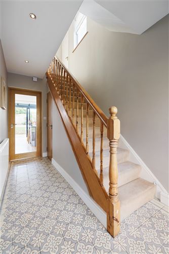 3 Vale View Lawn, The Park, Cabinteely, Dublin 18
