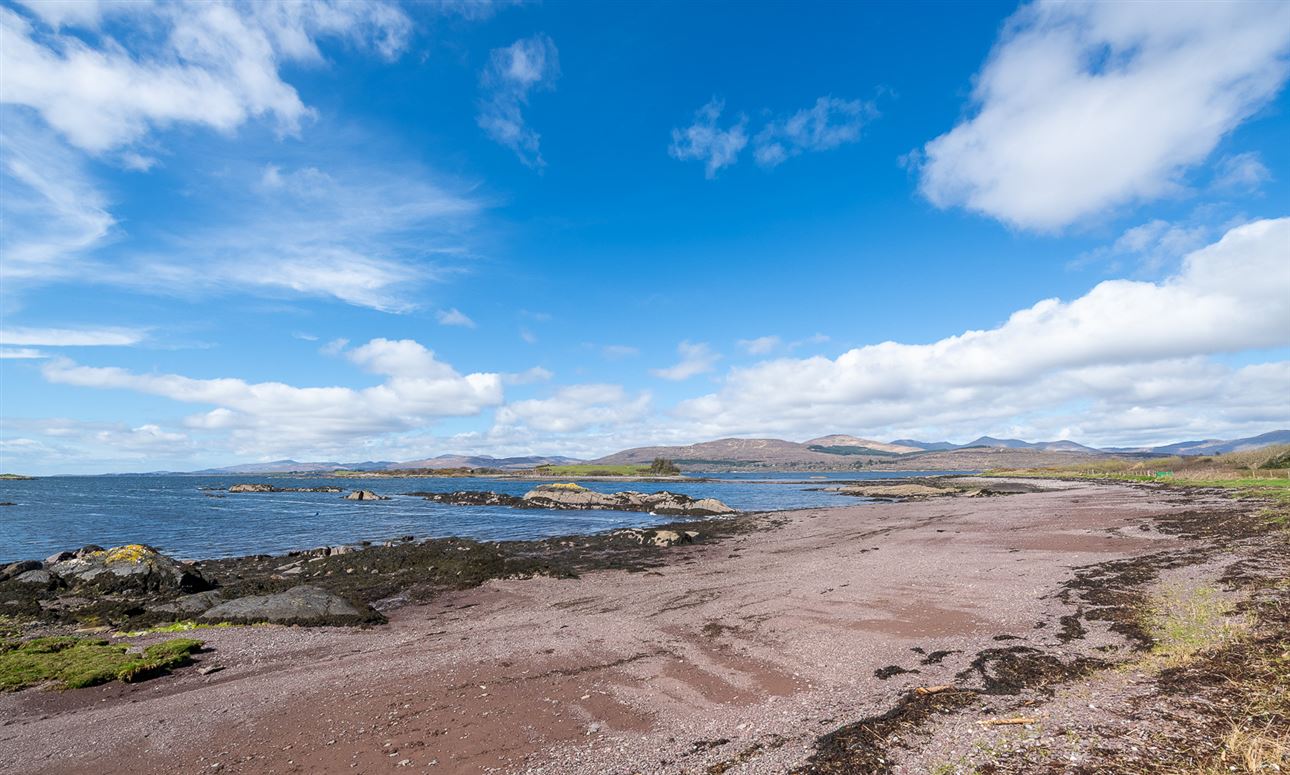 Coornagillagh, Kenmare, Co. Kerry Coornagillagh, Kenmare, Co. Kerry
