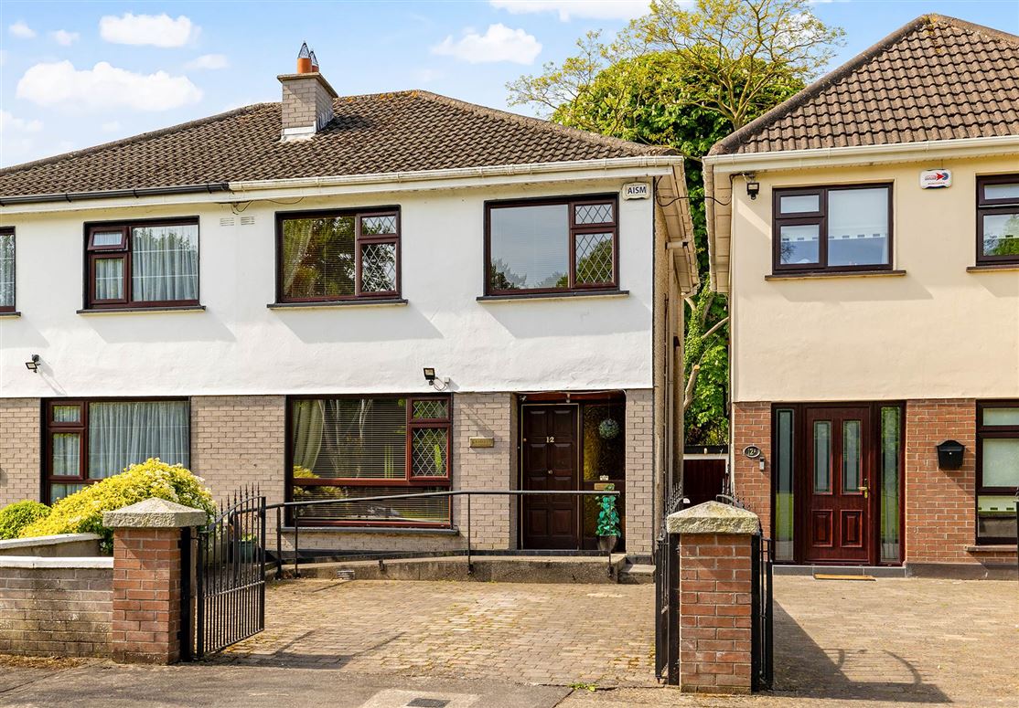 12 Esker Glebe, Lucan, County Dublin