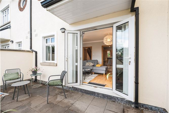 72 Dun Na Carraige, Blackrock, Salthill, County Galway