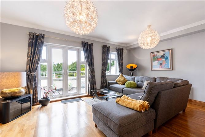 72 Dun Na Carraige, Blackrock, Salthill, County Galway