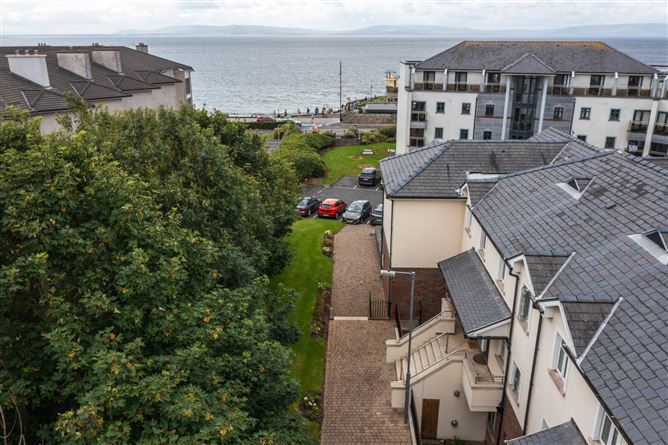 72 Dun Na Carraige, Blackrock, Salthill, County Galway