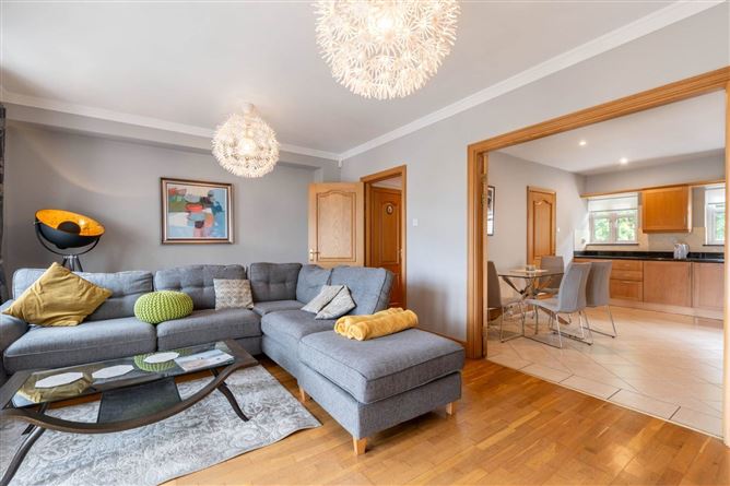 72 Dun Na Carraige, Blackrock, Salthill, County Galway