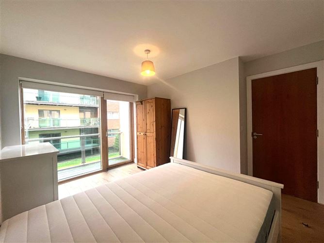 Glenesky Square, Phoenix Park Racecourse, Castleknock, Dublin 15