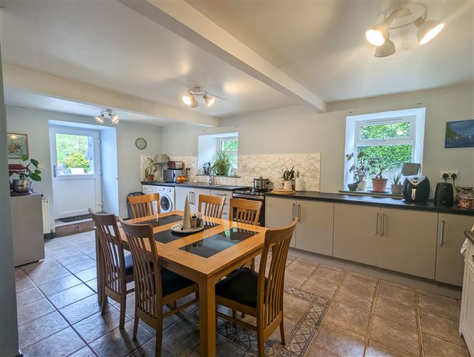 Photo 8 of 21 — Villa Marie, Coach Road, Rosscarbery, West Cork