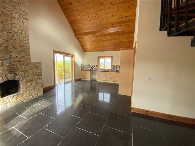 2 Roshine, Burtonport, Co. Donegal