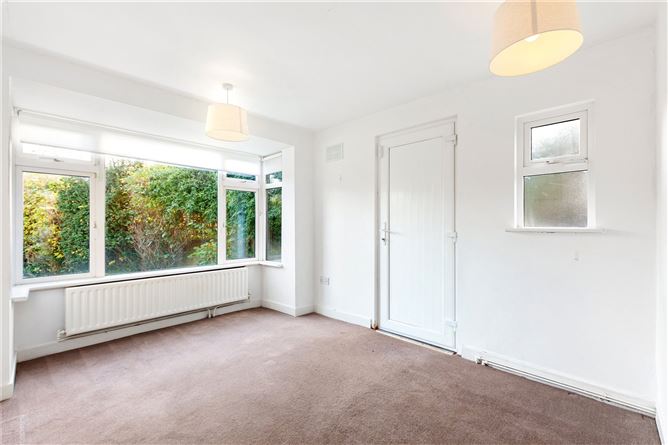 54 Whitethorn Road, Clonskeagh, Dublin 14