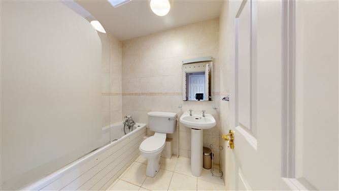 9 Garrynure, Milltown, Dublin 6