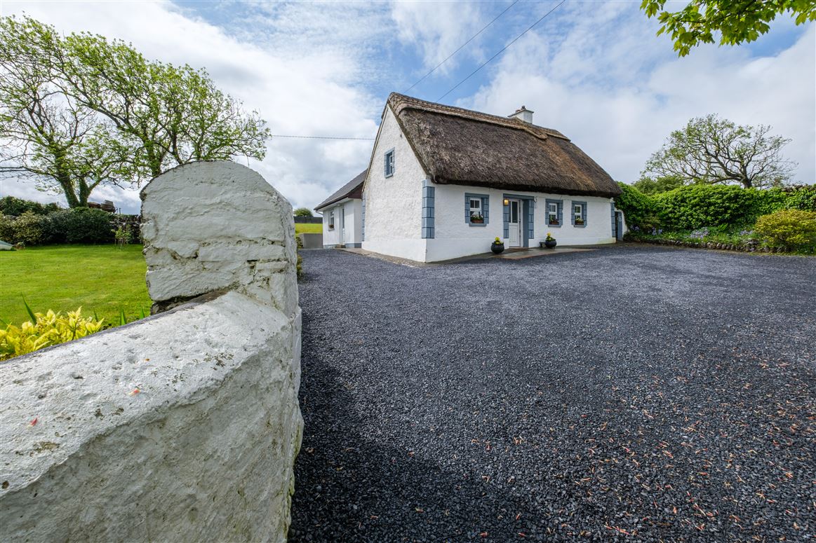 Mweeloon, Maree, Oranmore, Galway