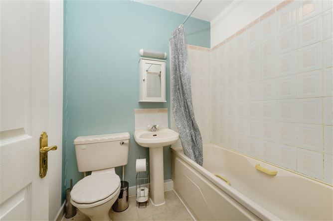 14 Abbeywood Way, Lucan