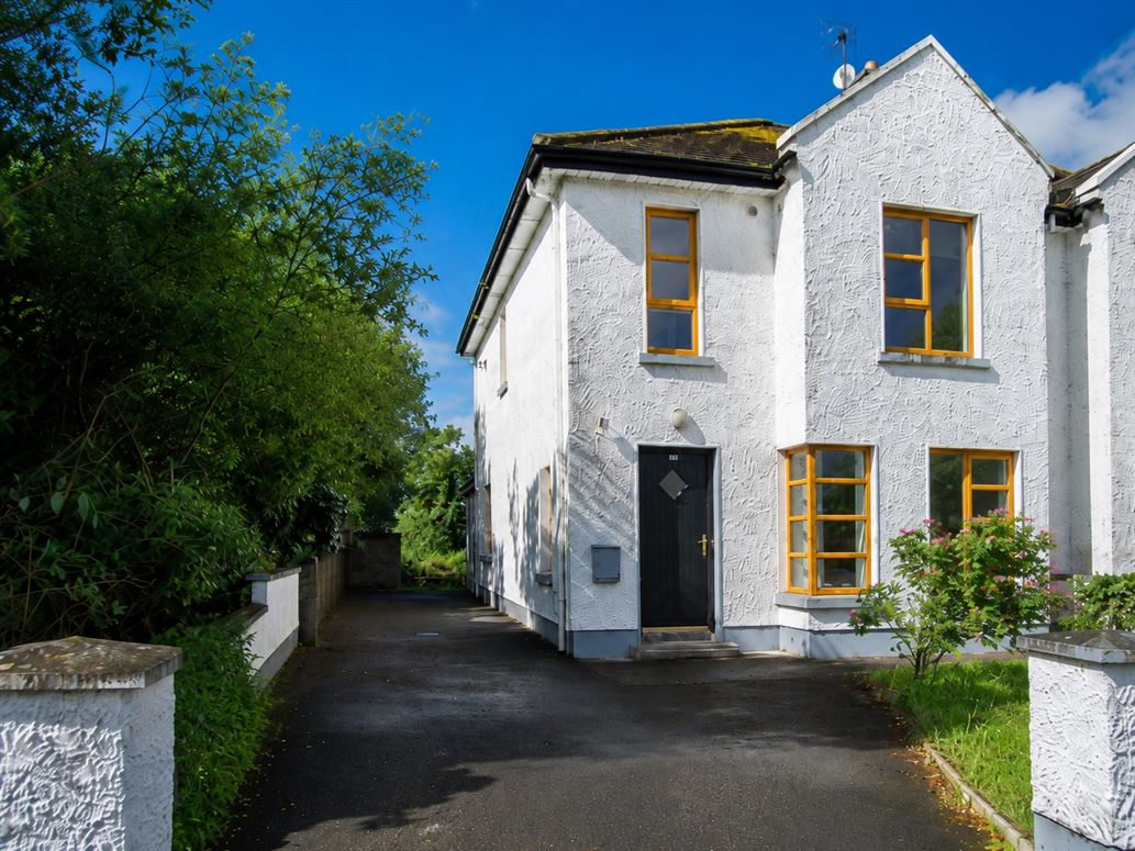 110 Knocknalyre, Sligo Rd, Ballina, Co. Mayo.