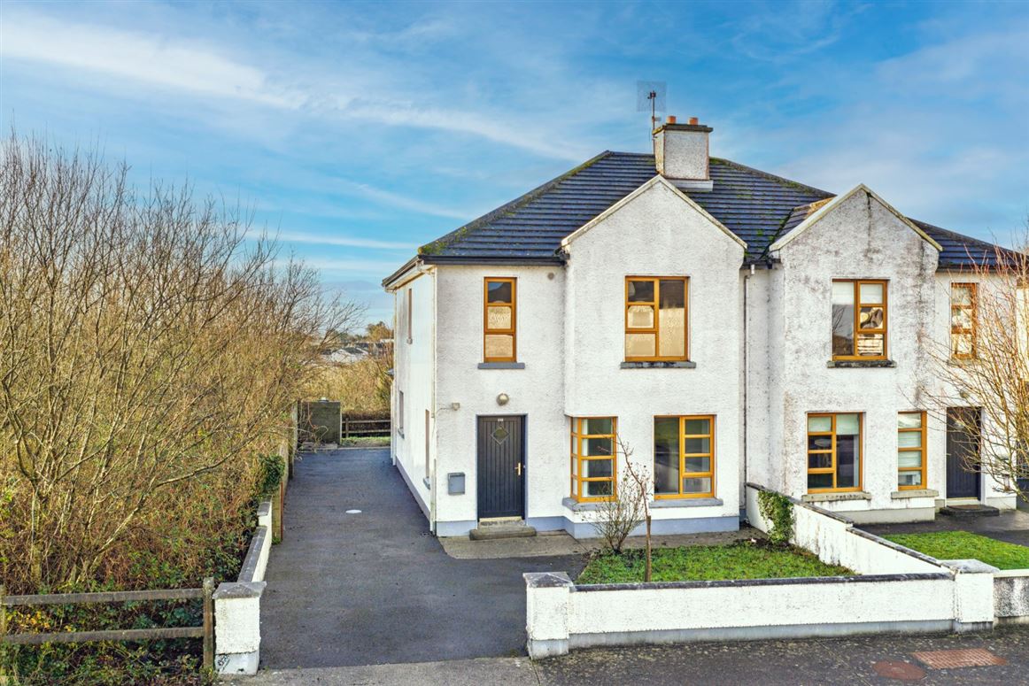 110 Knocknalyre, Sligo Rd, Ballina, Co. Mayo.