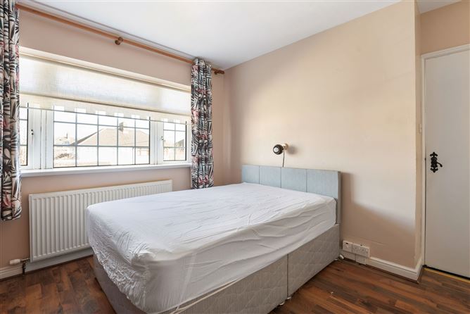 24 Elm Mount Avenue, Beaumont, Dublin 9, Dublin