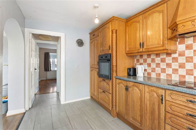 24 Elm Mount Avenue, Beaumont, Dublin 9, Dublin