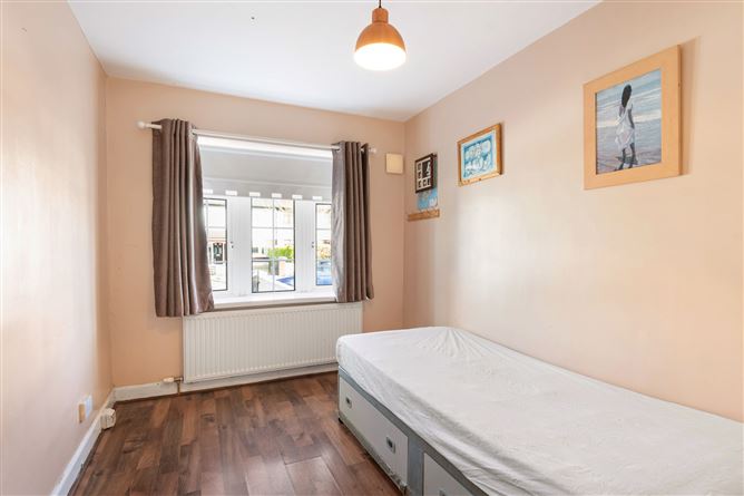 24 Elm Mount Avenue, Beaumont, Dublin 9, Dublin