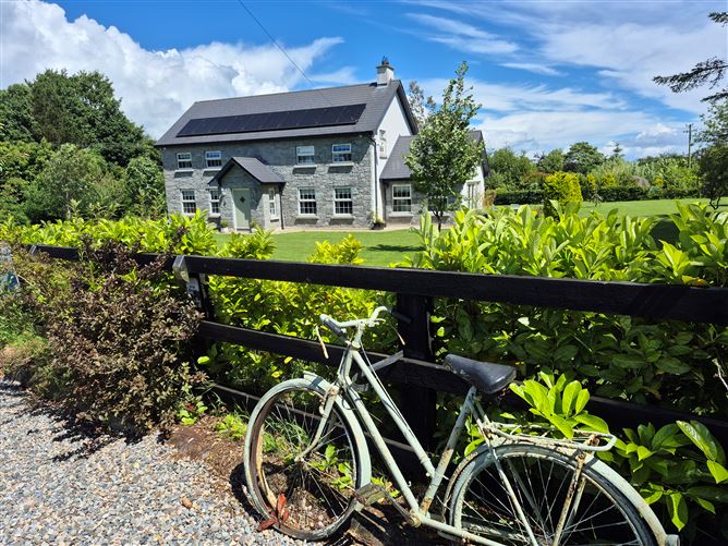 Photo 3 of 35 — Beekeepers Lodge, Coolefore, Monasterboice, Louth