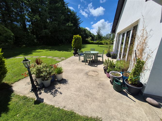 Photo 27 of 35 — Beekeepers Lodge, Coolefore, Monasterboice, Louth
