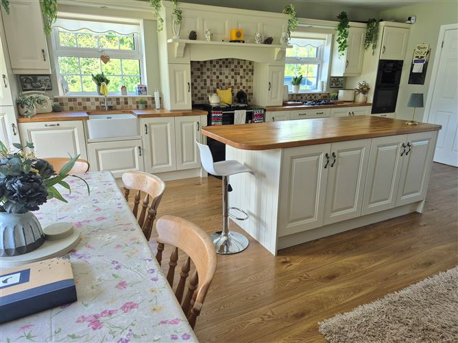 Photo 5 of 35 — Beekeepers Lodge, Coolefore, Monasterboice, Louth