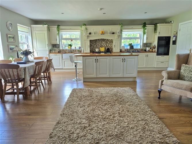Beekeepers Lodge, Coolefore, Monasterboice, Louth