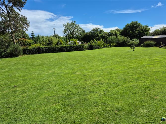 Photo 24 of 35 — Beekeepers Lodge, Coolefore, Monasterboice, Louth