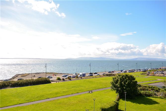 32 Pointe Boise, Salthill, Galway