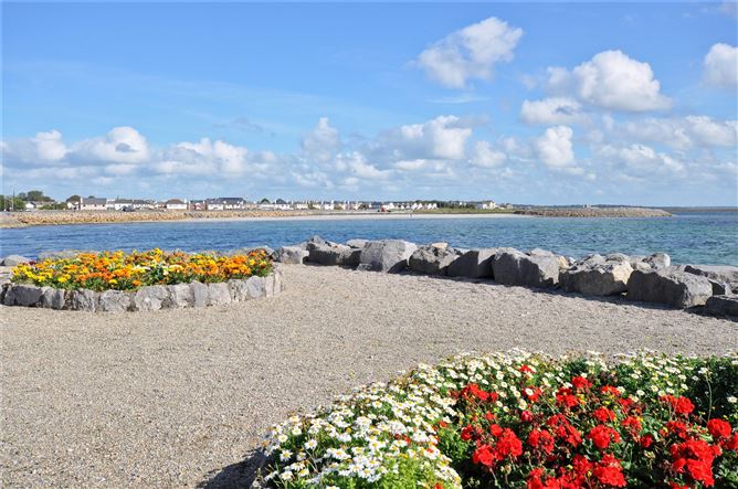 32 Pointe Boise, Salthill, Galway