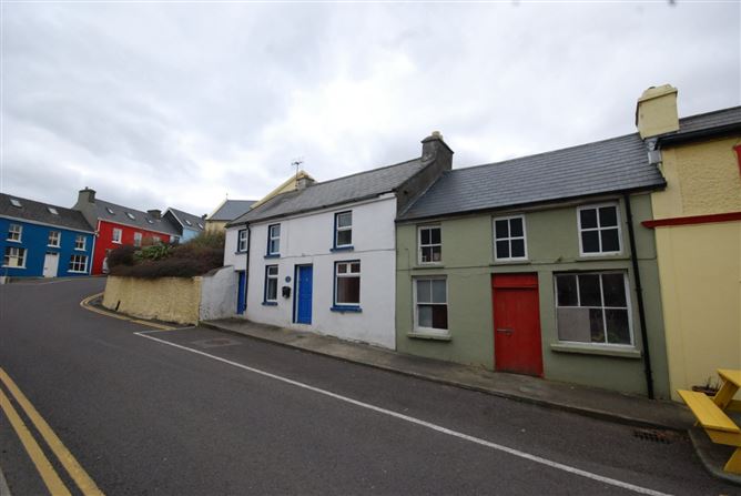 Keepers Cottage, Eyeries, Beara, Co. Cork