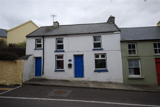 Keepers Cottage, Eyeries, Beara, Co. Cork