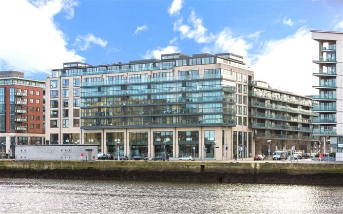 92 Hanover Riverside, Asgard Road, Grand Canal Dock, Dublin 2