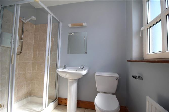 Shannon, 35 Ashfield, Greenville, Listowel, Co. Kerry